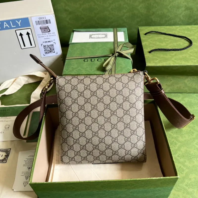 681021 CM 1 High-Quality Bags - Image 2