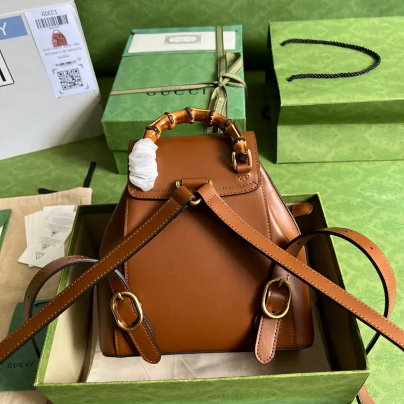 702101 CM 4 High-Quality Bags - Image 2