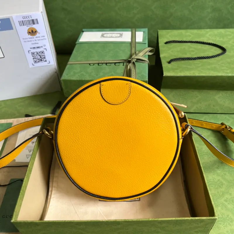 702626 CM 3 High-Quality Bags - Image 2