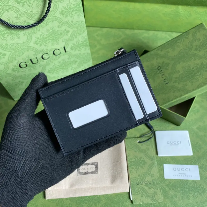 597555 CM 1 High-Quality Bags - Image 2