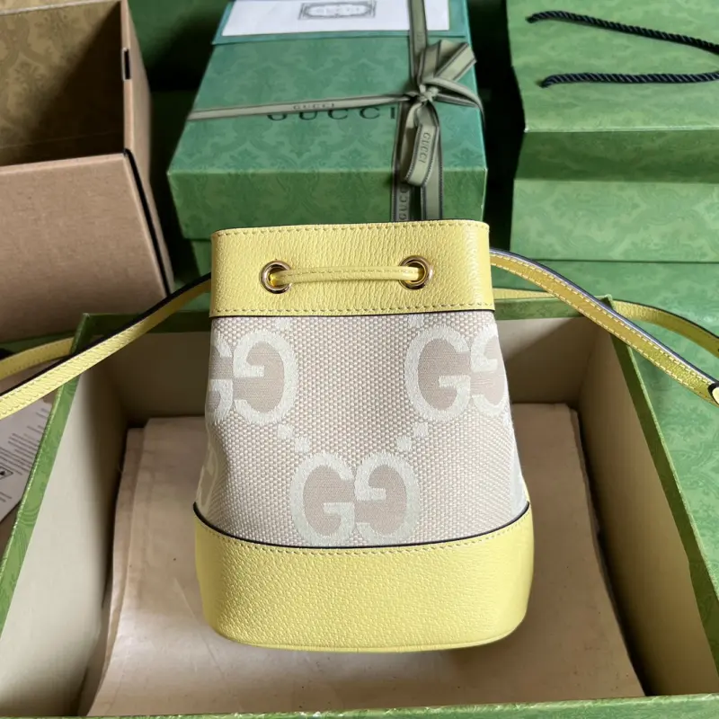 550620 CM 3 High-Quality Bags - Image 2