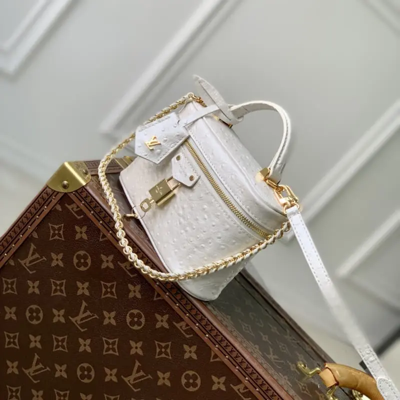 N85911 White 19x11.5x6.5cm High Quality Bags - Image 2