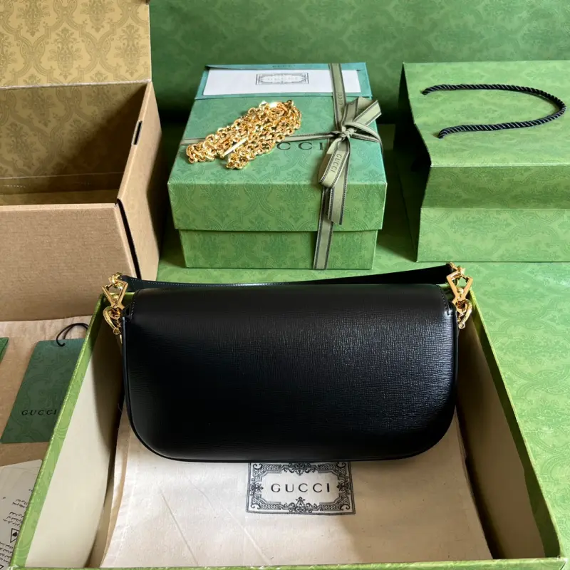 735178 CM 6 High-Quality Bags - Image 2