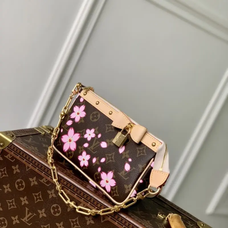 M13666 13x4x22cm High Quality Bags - Image 2