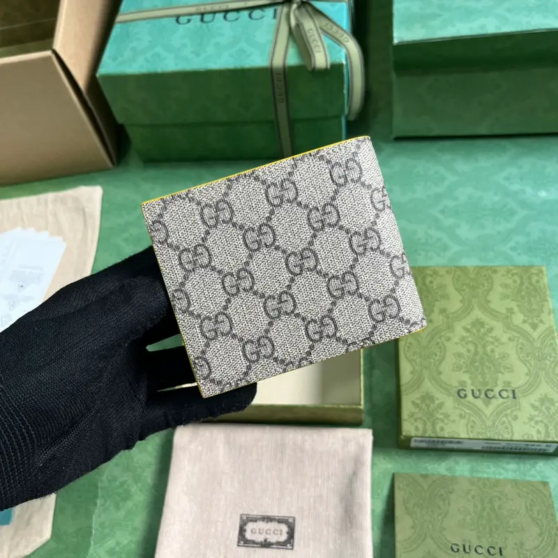 768244 CM 3 High-Quality Bags - Image 2