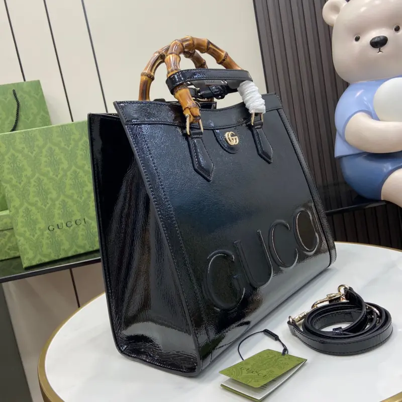 678842 CM 1 High-Quality Bags - Image 2