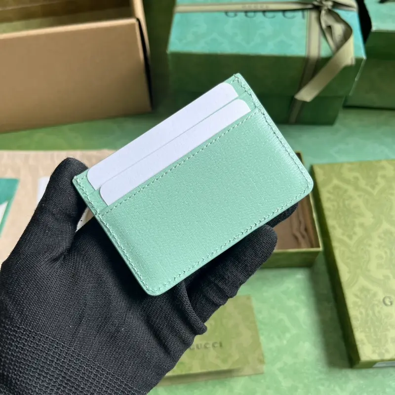 773428 CM 4 High-Quality Bags - Image 2