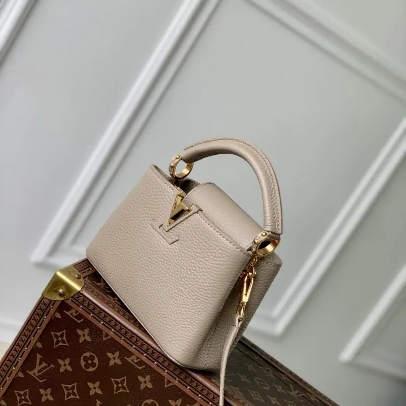 M24727 Light BrownMini 21x13.6x8cm High Quality Bags - Image 2