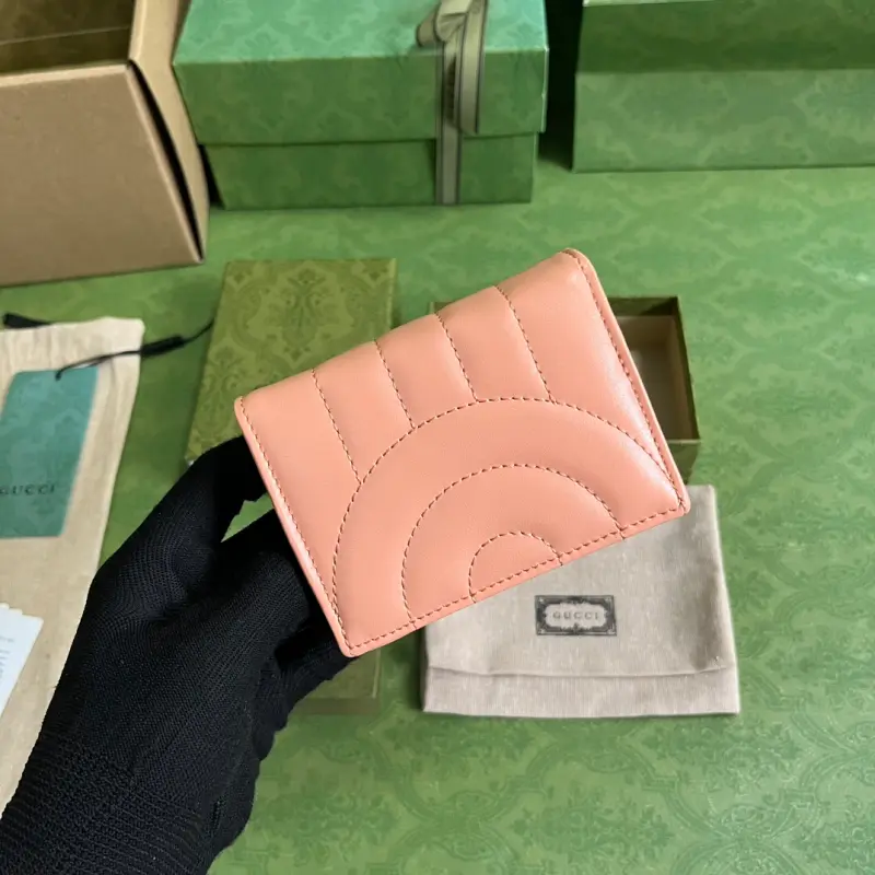 466492 CM 4 High-Quality Bags - Image 2