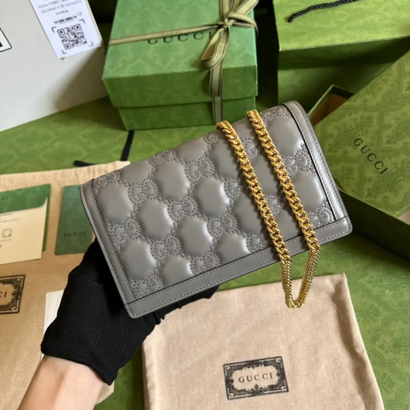 723787 CM 3 High-Quality Bags - Image 2