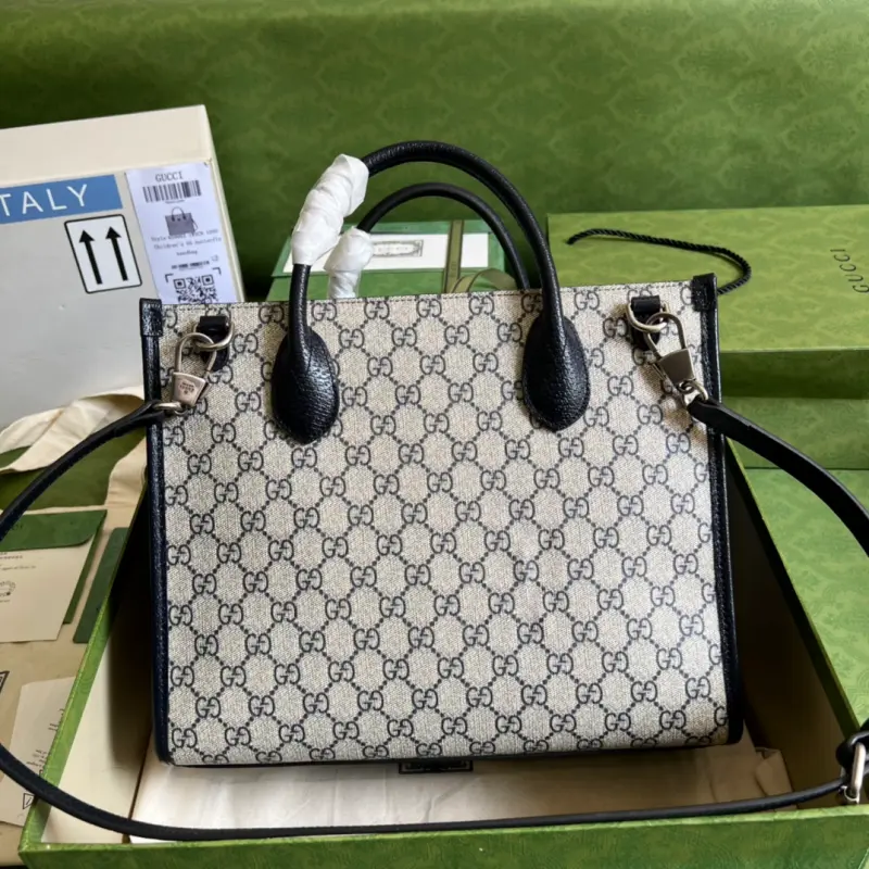 659983 CM 3 High-Quality Bags - Image 2