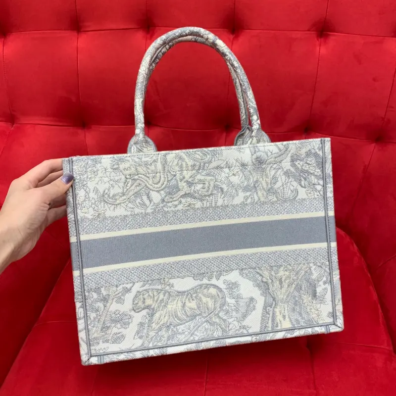 ML253 2 High Quality Bags - Image 2