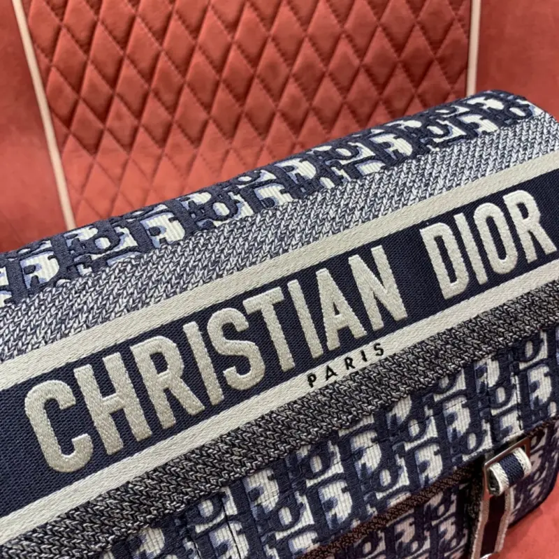 ML193 1 High Quality Bags - Image 2