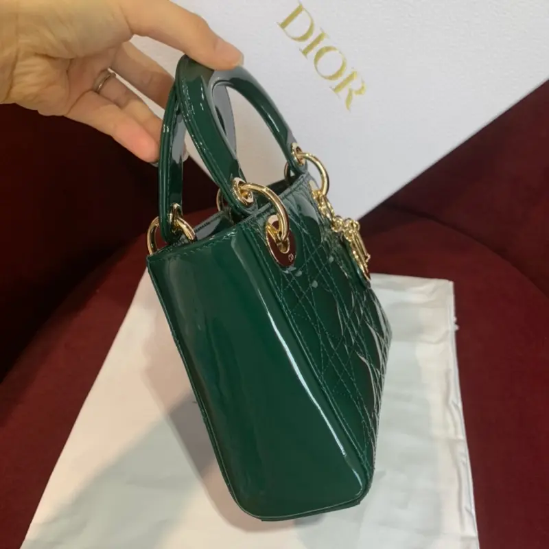 ML181 7 High Quality Bags - Image 2