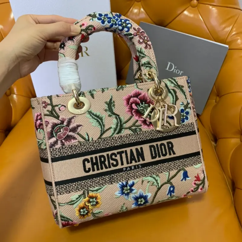 ML169 2 High Quality Bags - Image 2