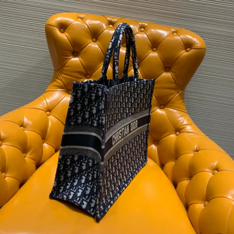 ML161 41cm High Quality Bags - Image 2