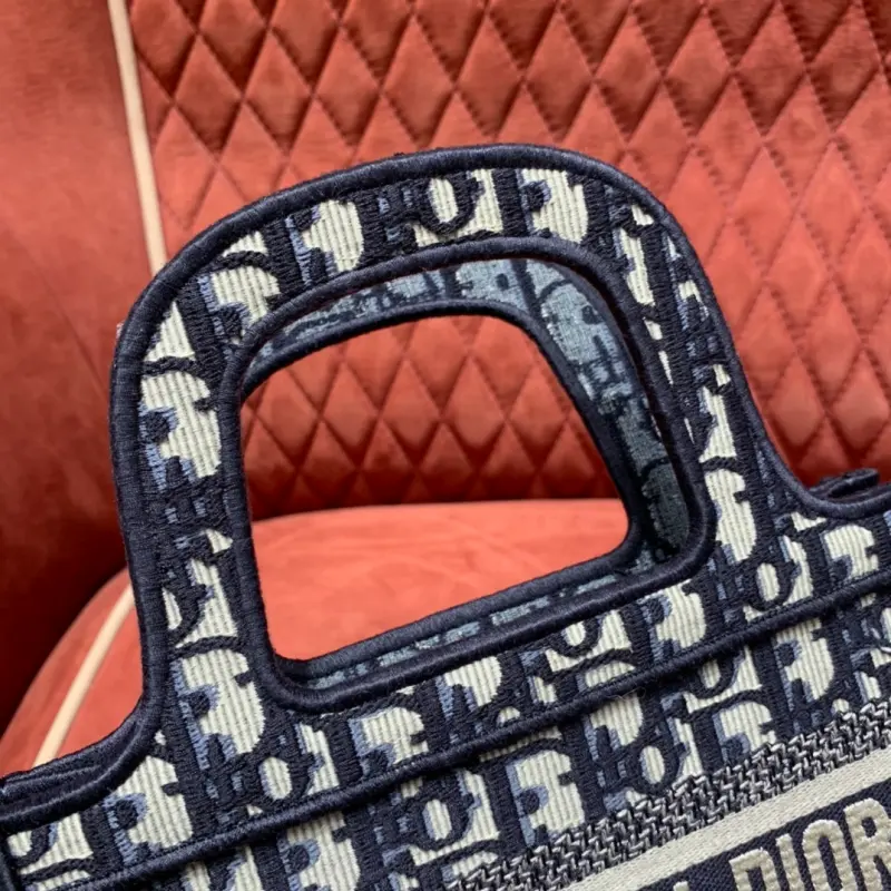 ML155 1 High Quality Bags - Image 2