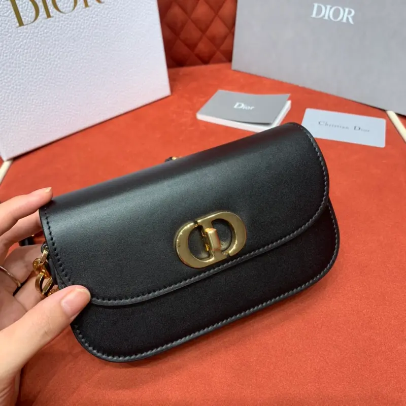 ML139 2 High Quality Bags - Image 2