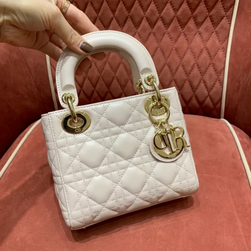 ML69 High Quality Bags - Image 3