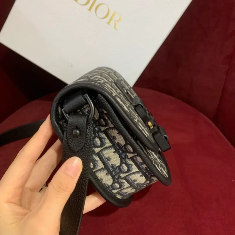 ML55 High Quality Bags - Image 2