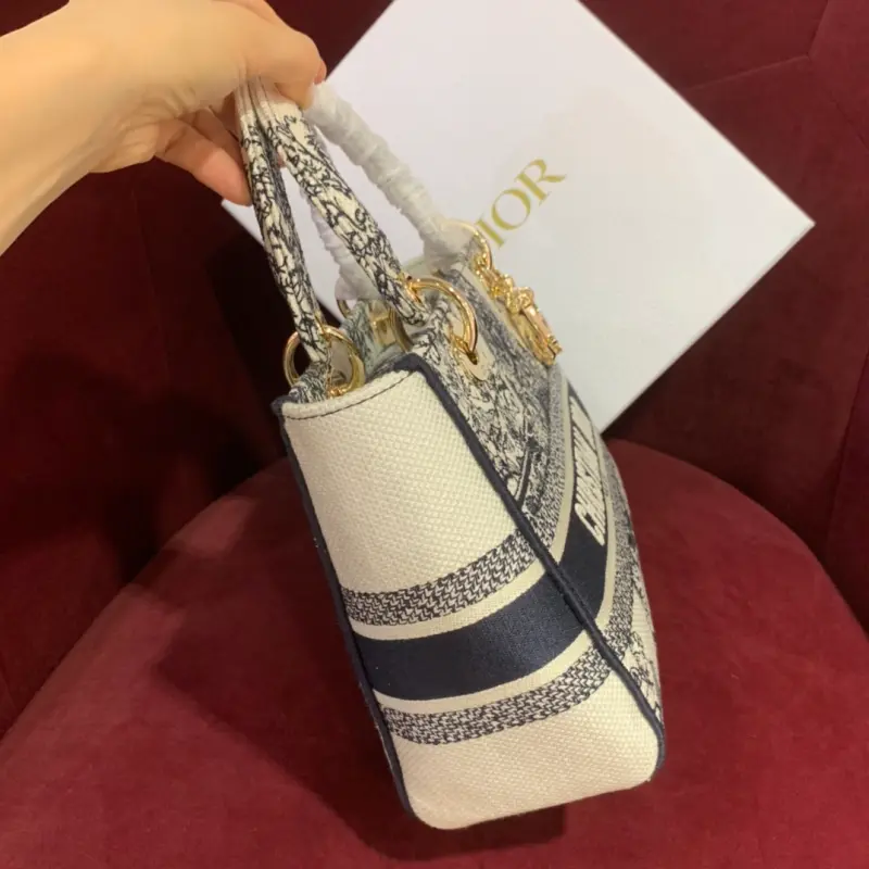 ML46 High Quality Bags - Image 3