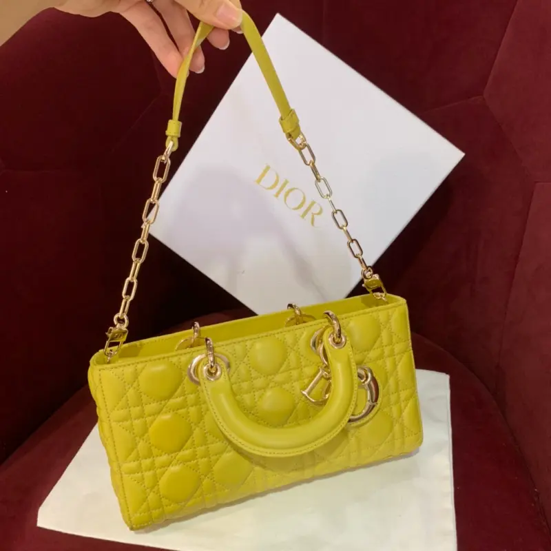 ML16 1 High Quality Bags - Image 2