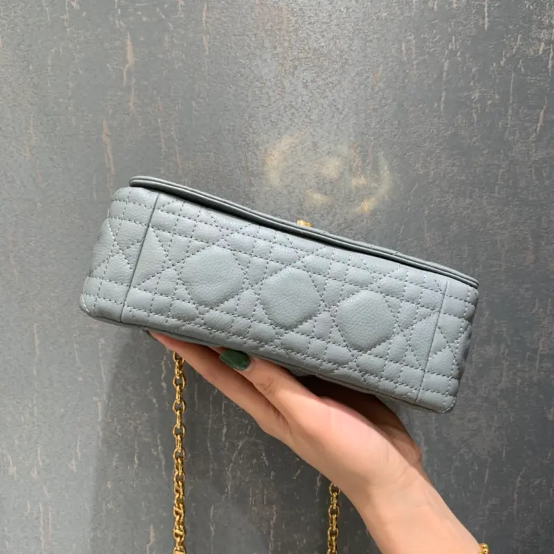 ML102 5 High Quality Bags - Image 2