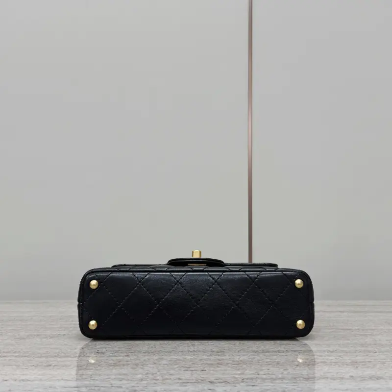 25p Cover 22 Black High Quality Bags - Image 4