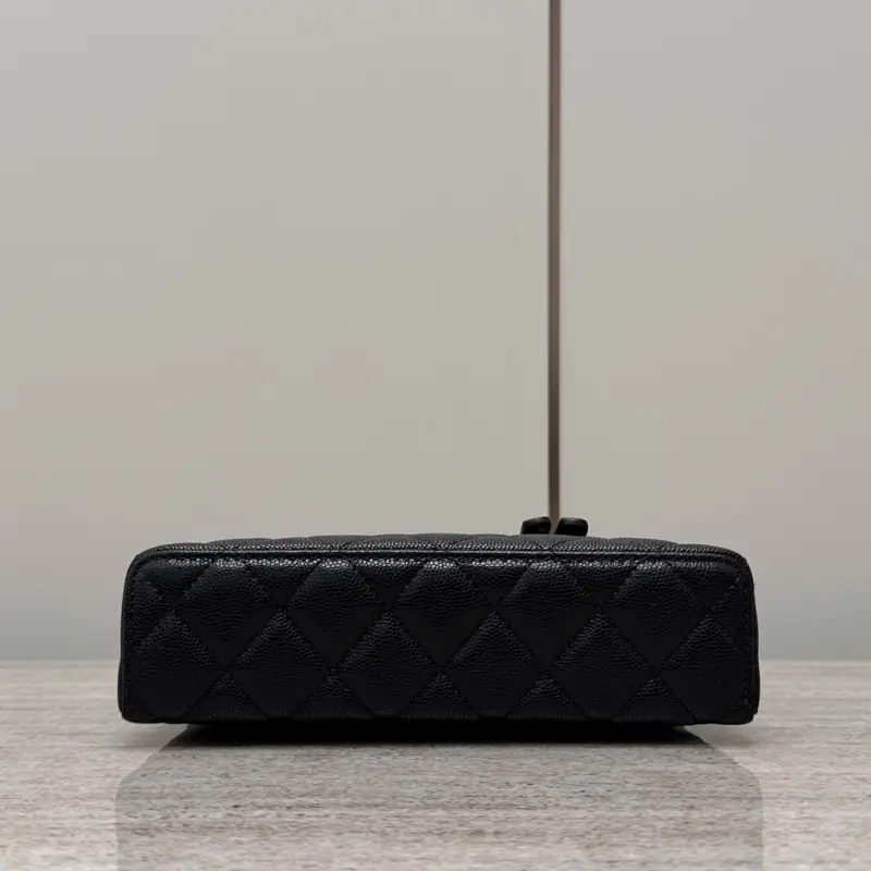 25c LP Box CM 2 High Quality Bags - Image 4