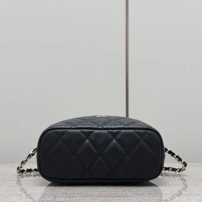 25c Lunch Box Bag CM 4 High Quality Bags - Image 4