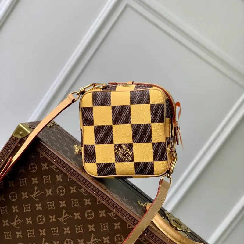 N40562 HH172 24x24x8cm High Quality Bags - Image 2