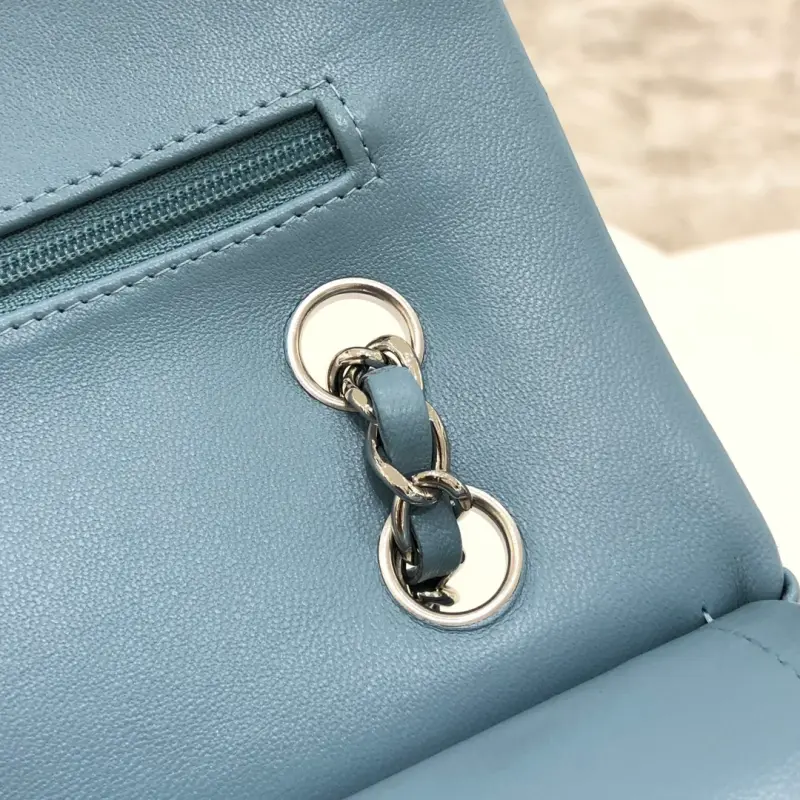 Medium 25cm Sheepskin CM 2 High Quality Bags - Image 2