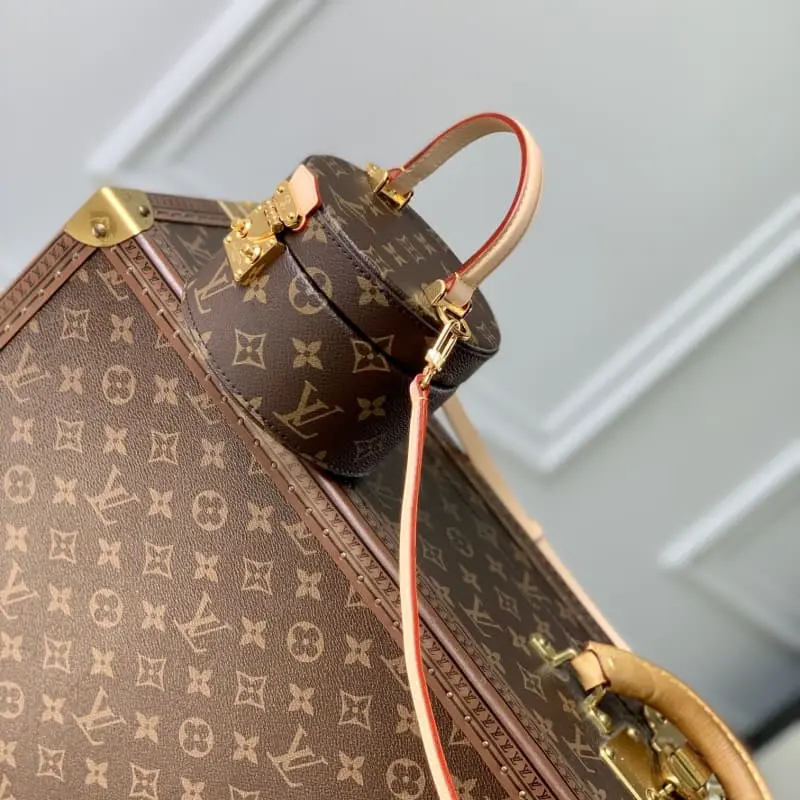 M46933 HH159 13.5x9x11.5cm High Quality Bags - Image 2