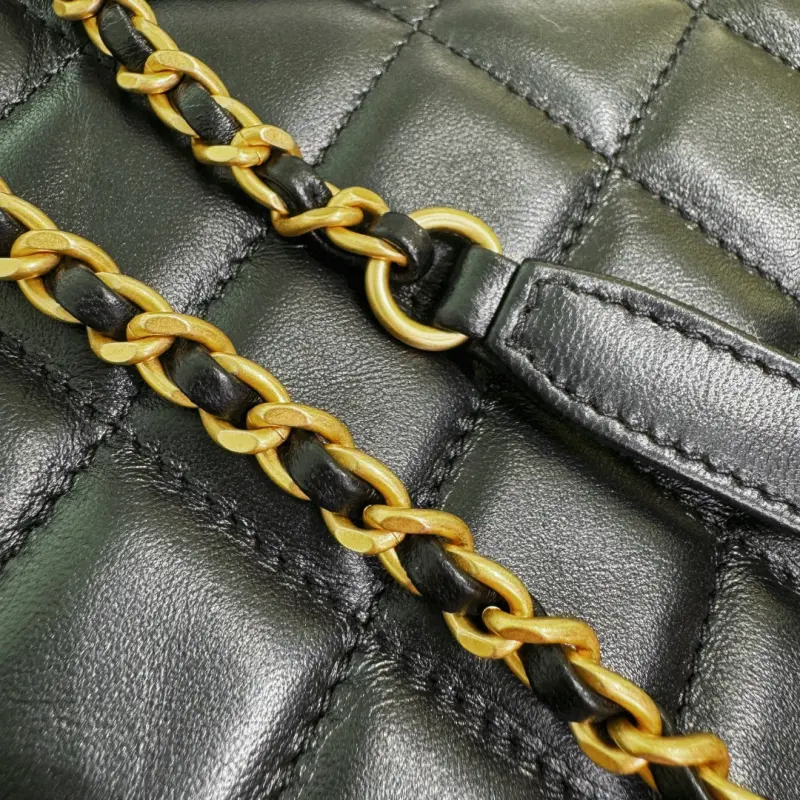 24c Underarm Bag High Quality Bags - Image 6