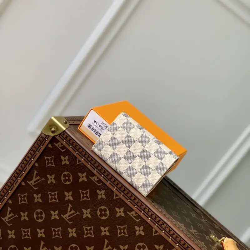 M41939 Gold Button White Grid Powder 11X8cm High Quality Bags - Image 2