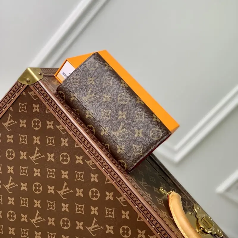 M60531 Gold buckle rose red 19x10cm High Quality Bags - Image 2