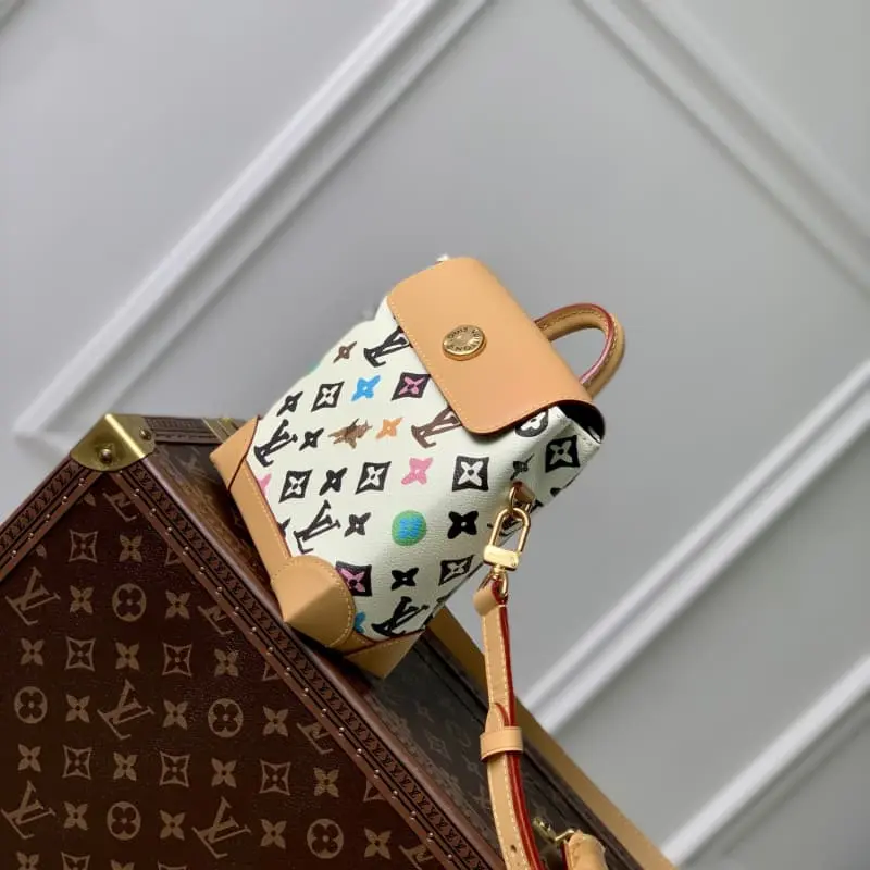 M83429 White Flower HH130 15x18x7cm High Quality Bags - Image 2