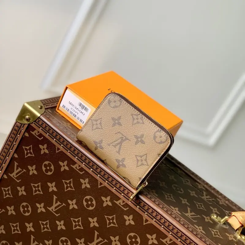 M83690 Little Yellow Duck HH124 11x8x2cm High Quality Bags - Image 2