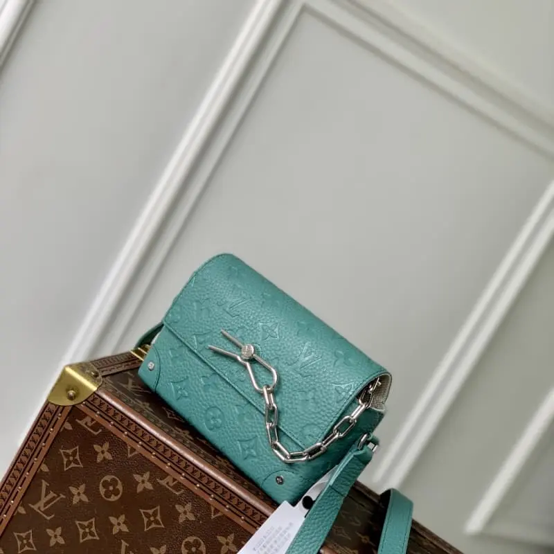 M13889 18x11x6.5cm High Quality Bags - Image 2