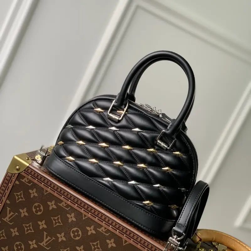 M24153 Black 23.5x17.5x11.5cm High Quality Bags