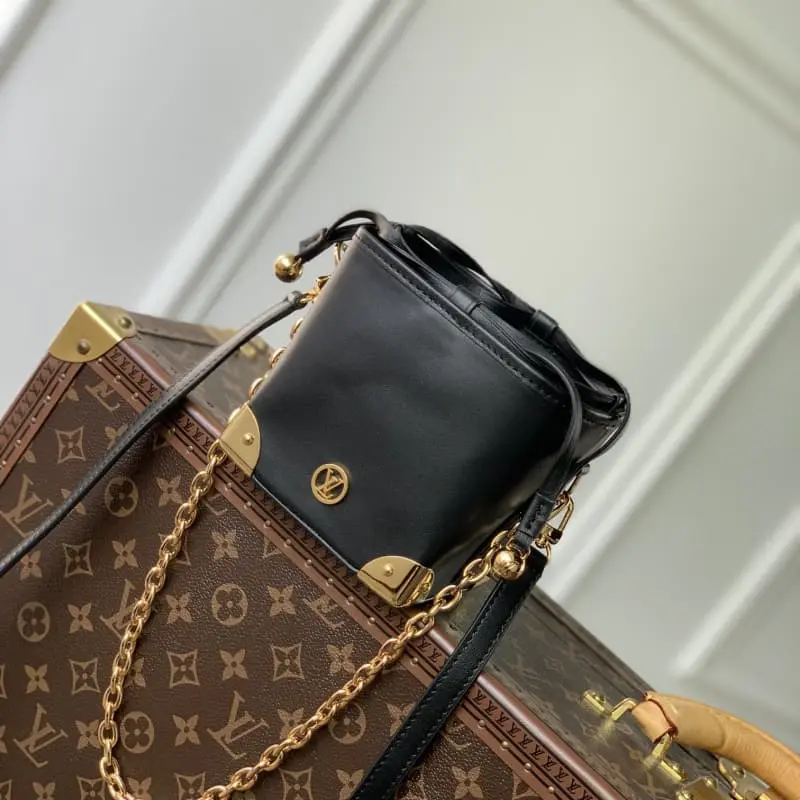 M82886 Black 11.5x11.5x11.5cm High Quality Bags