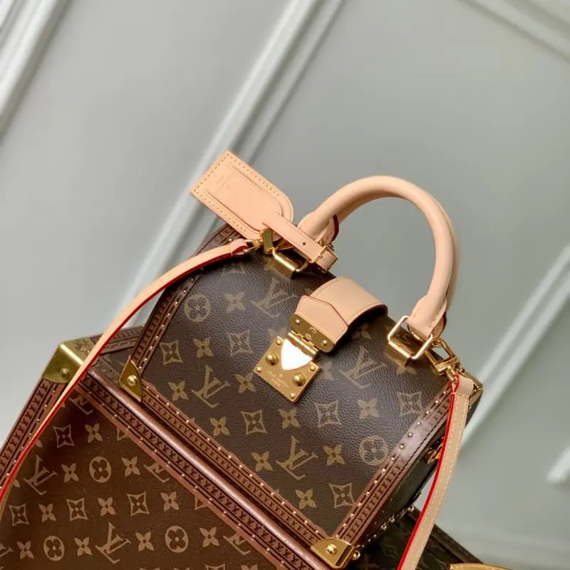 M11154 15x13x21cm High Quality Bags