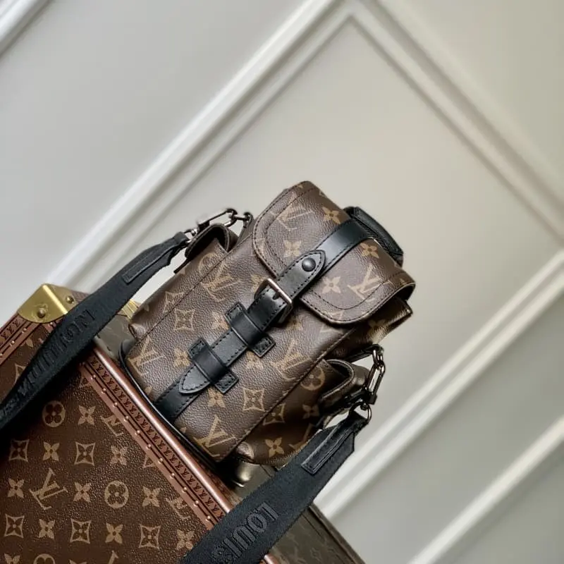 M82769 14x19x6cm High Quality Bags