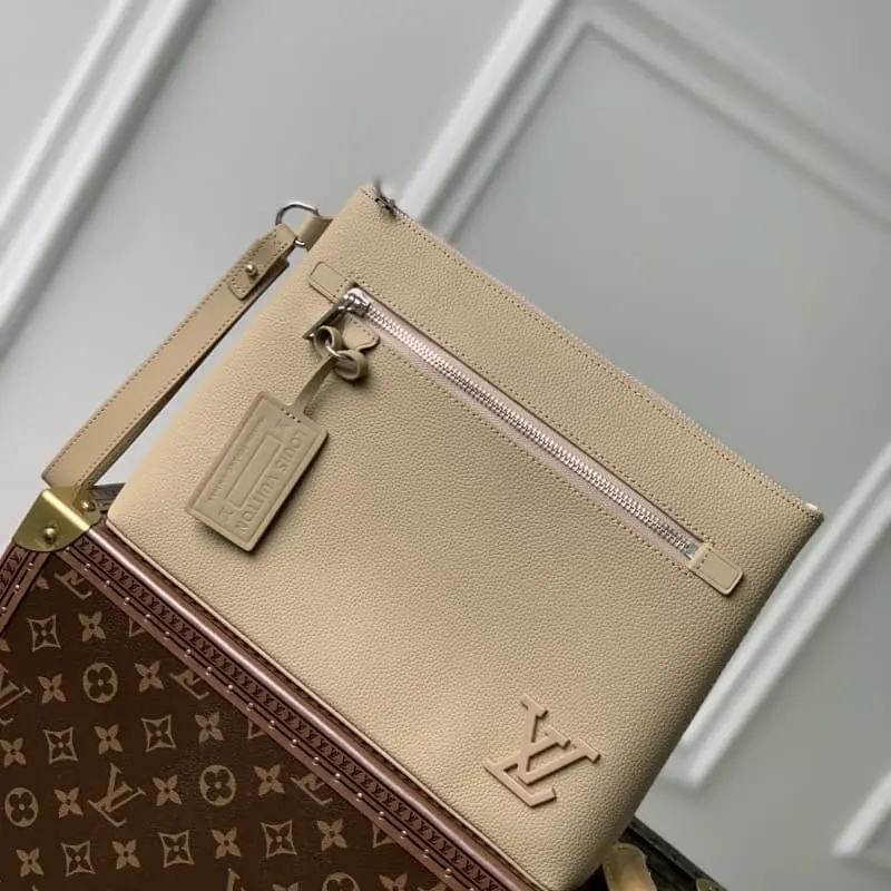 M69837 Earthy Yellow 30x22x5cm High Quality Bags