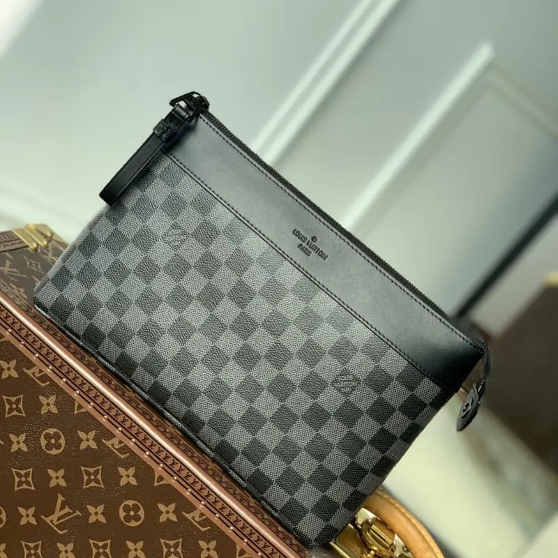 M82543 Black 32x21x8cm High Quality Bags