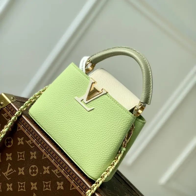 M21689 Green with White 21x14x8cm High Quality Bags