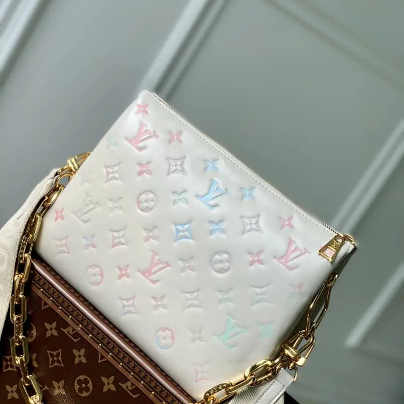 M22992 26x20x12cm High Quality Bags