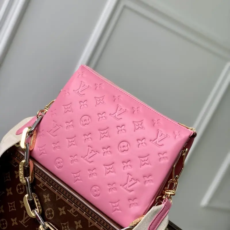 M22395 26x20x12cm High Quality Bags