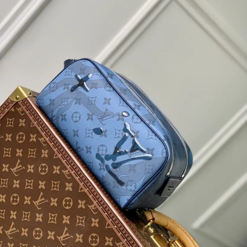 M82337 Blue 28x15x16.5cm High Quality Bags