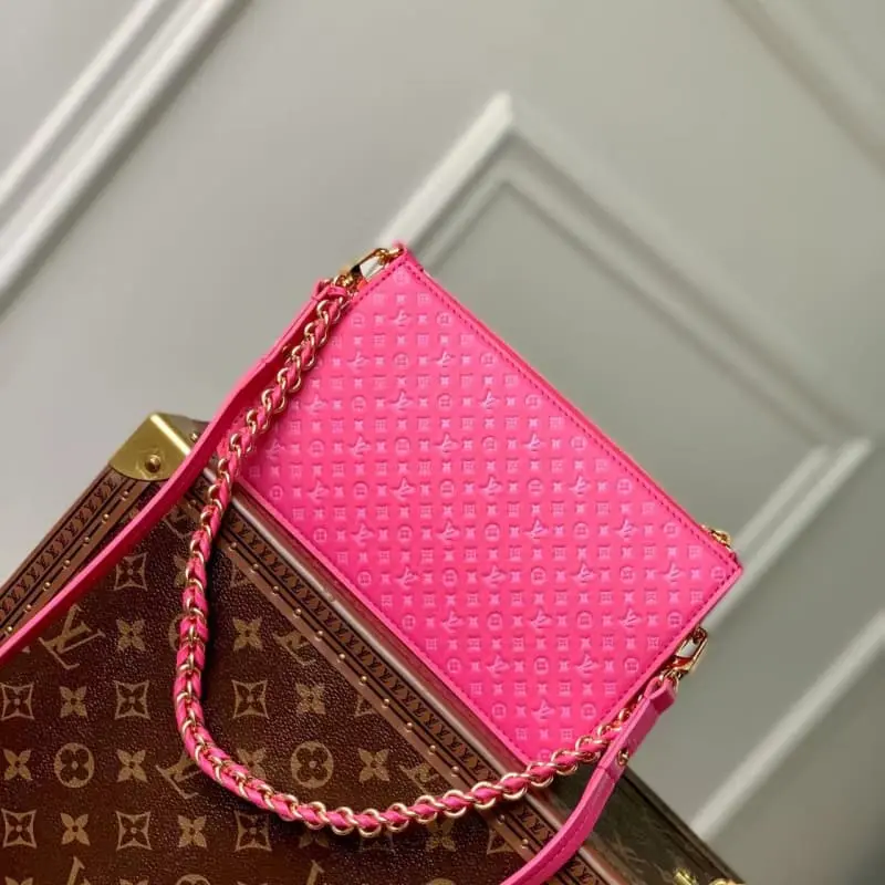 M82232 Rose Red 21.5x12.5x5cm High Quality Bags